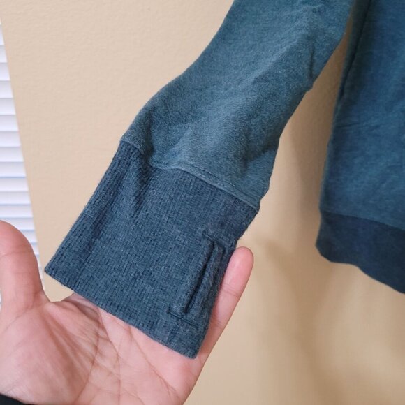 L.L. Bean Shirt‎ Size L Women’s Teal Pullover Stretch Cowl Neck Sweatshirt - Picture 4 of 5